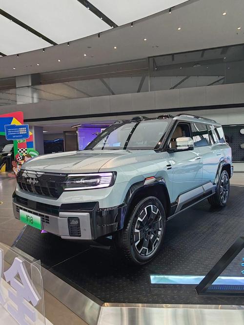 佛山南海区乐畅航企业管理咨询比亚迪方程豹硬派越野的爆款，英菲尼迪35周年与你共成长